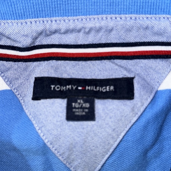 Men’s Hilfiger Stipe Polo - Picture 6 of 6